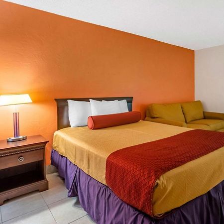 Econo Lodge North North Fort Myers Extérieur photo