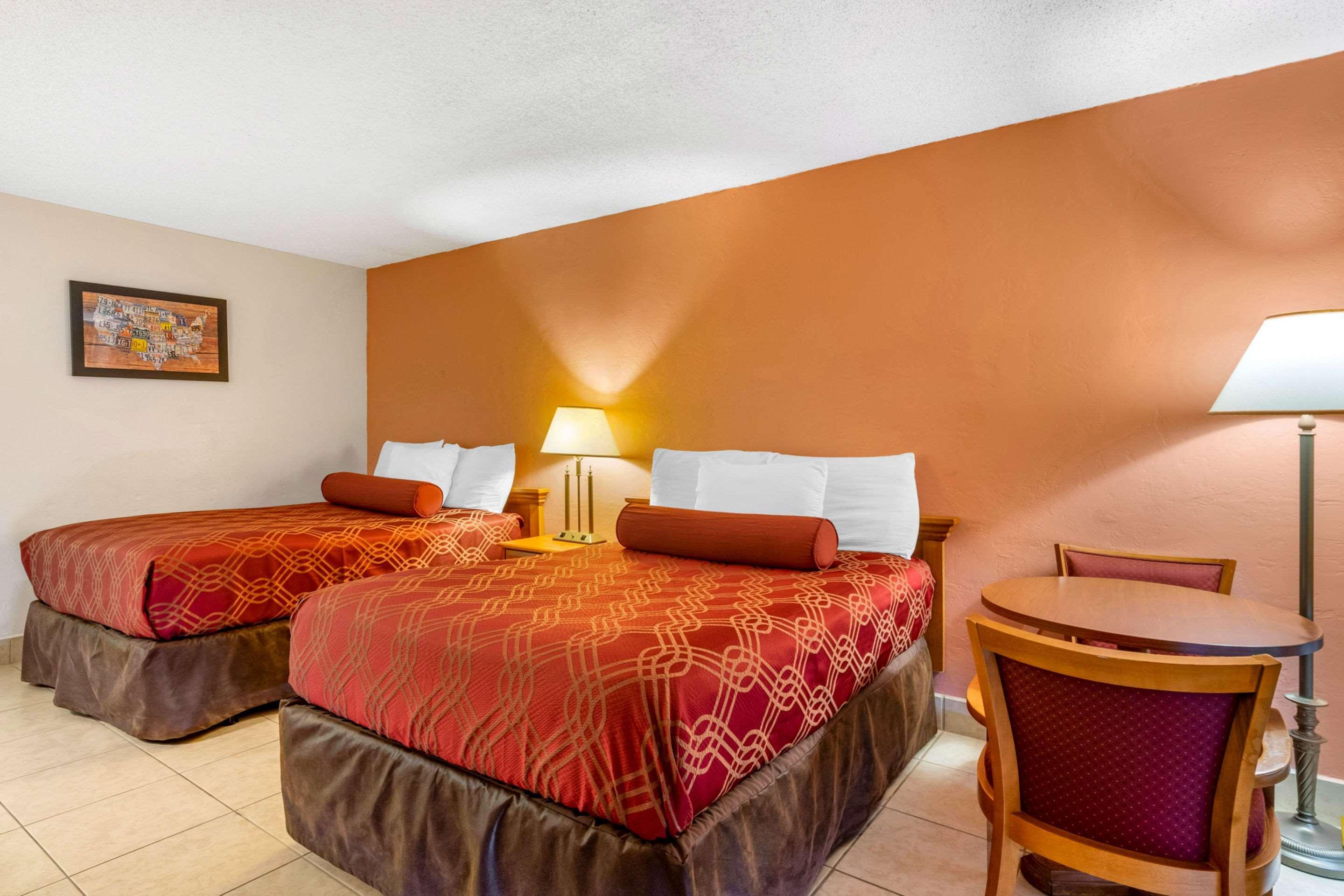 Econo Lodge North North Fort Myers Extérieur photo