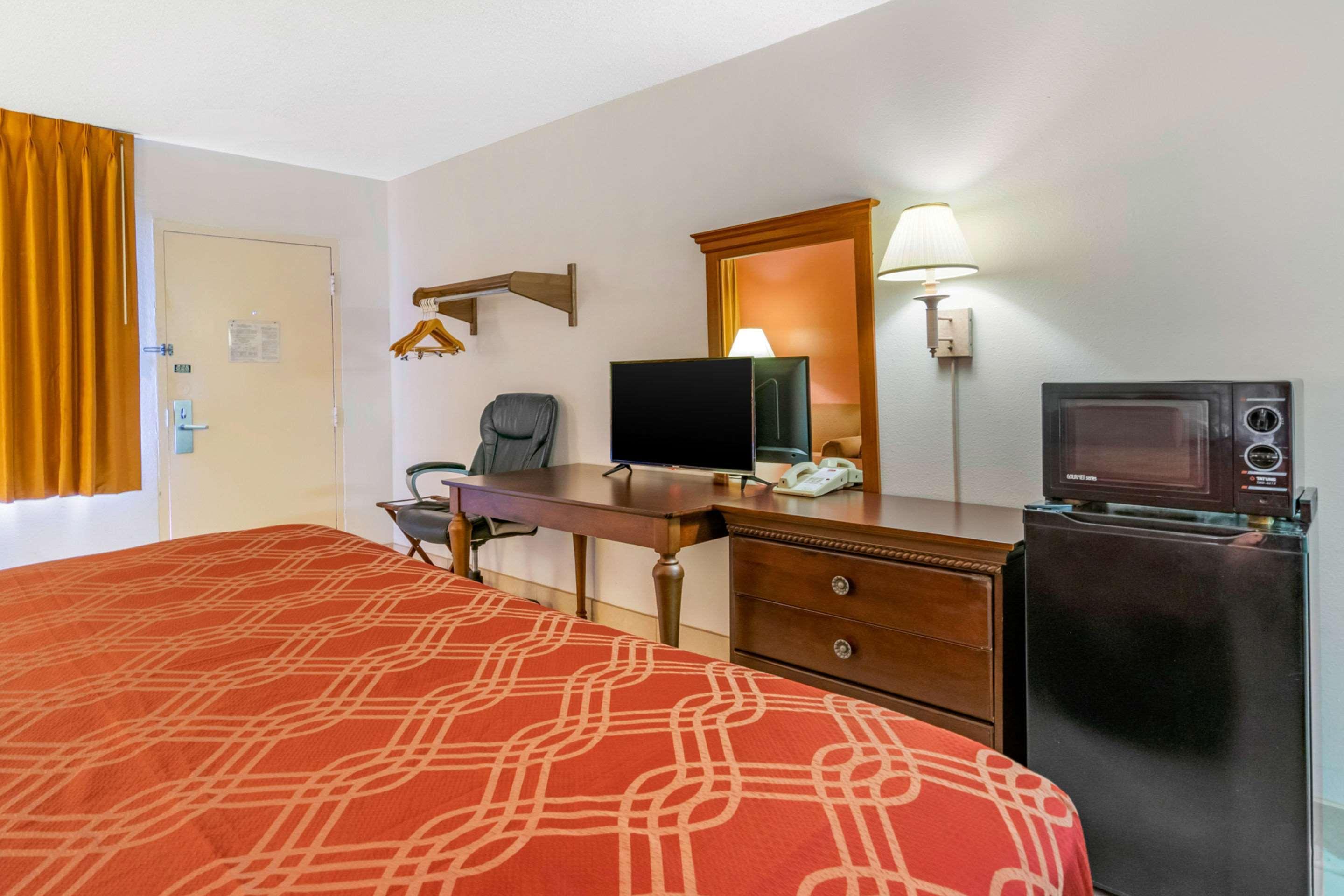 Econo Lodge North North Fort Myers Extérieur photo