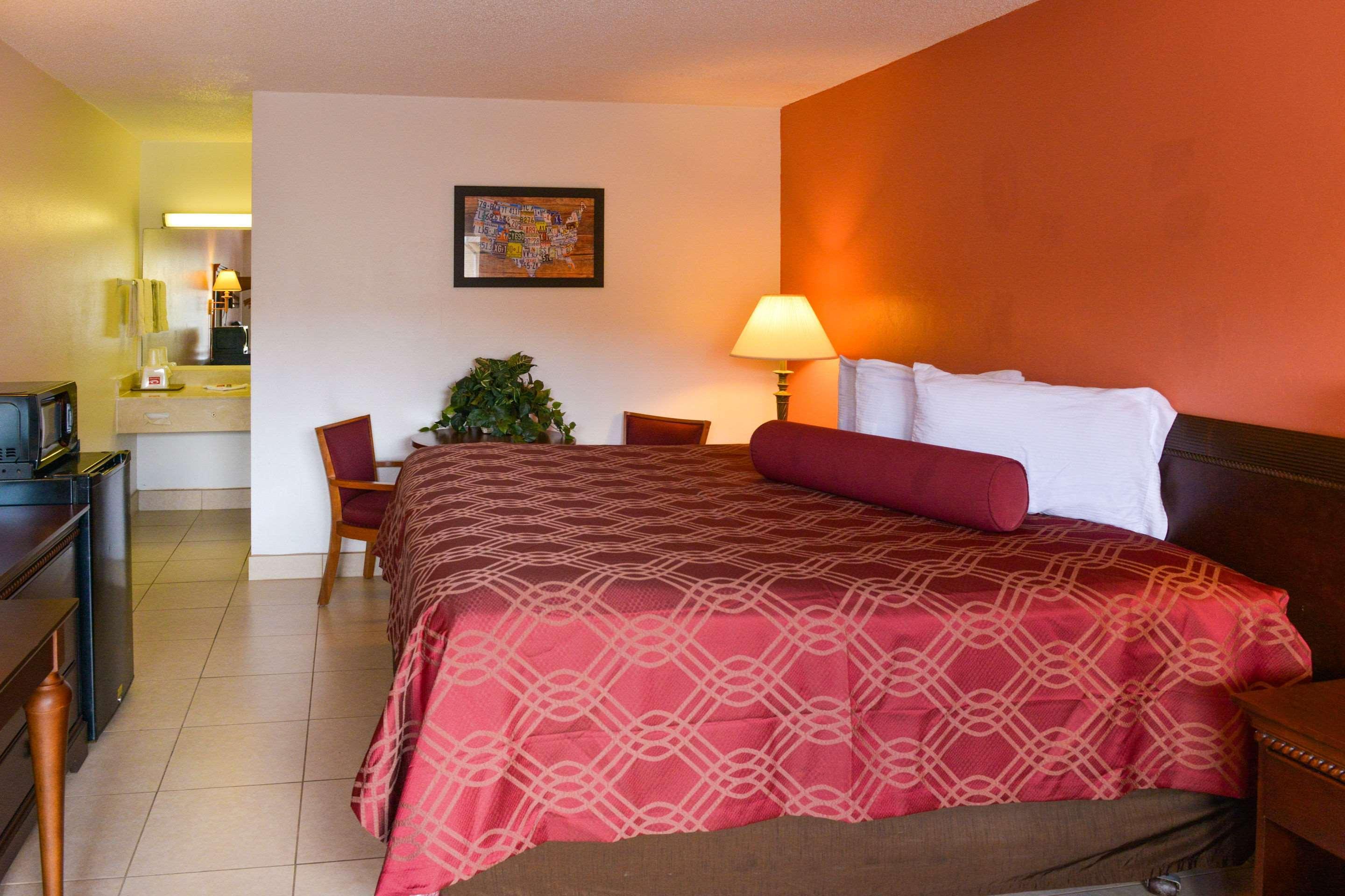 Econo Lodge North North Fort Myers Extérieur photo