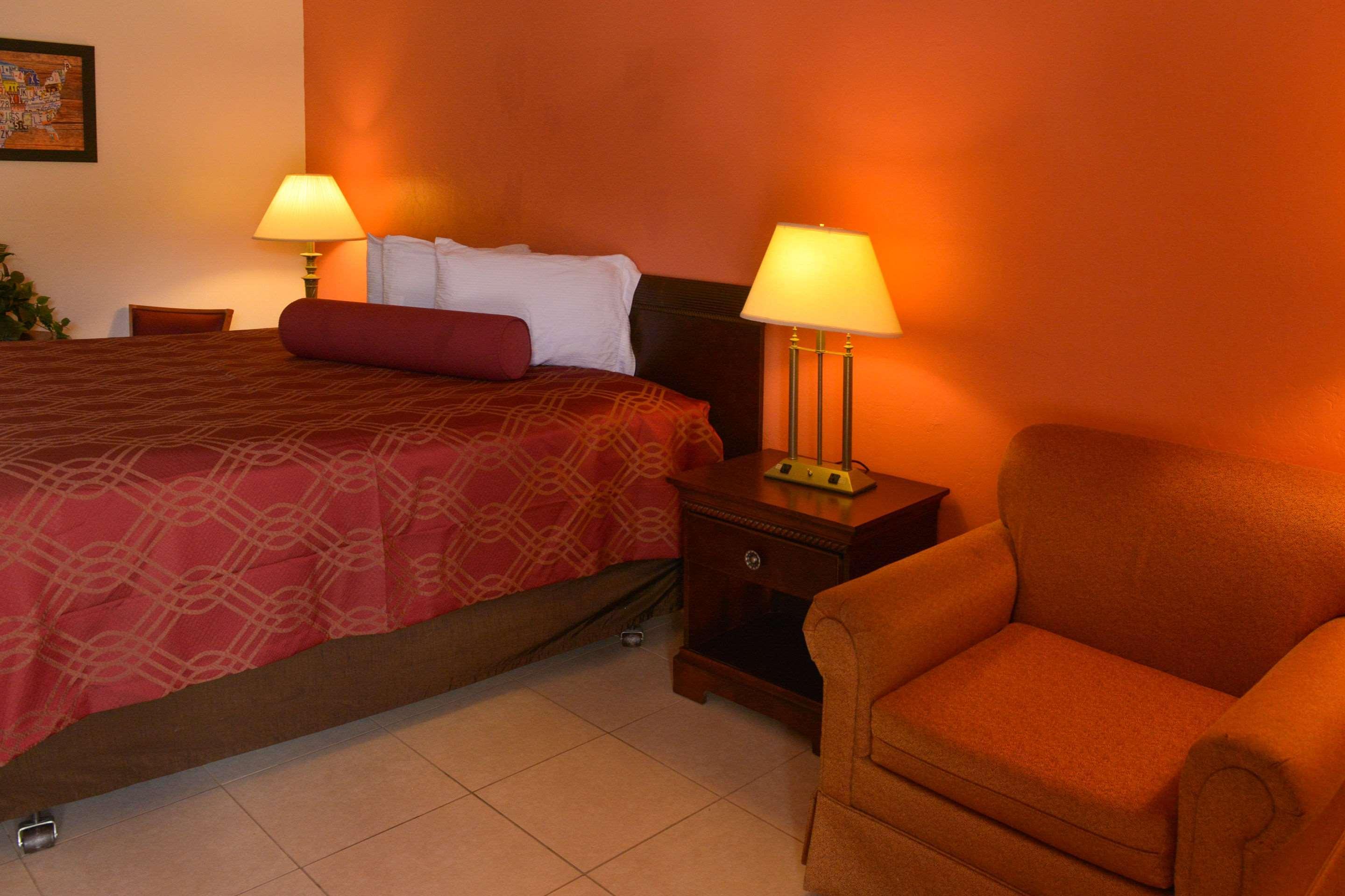 Econo Lodge North North Fort Myers Extérieur photo