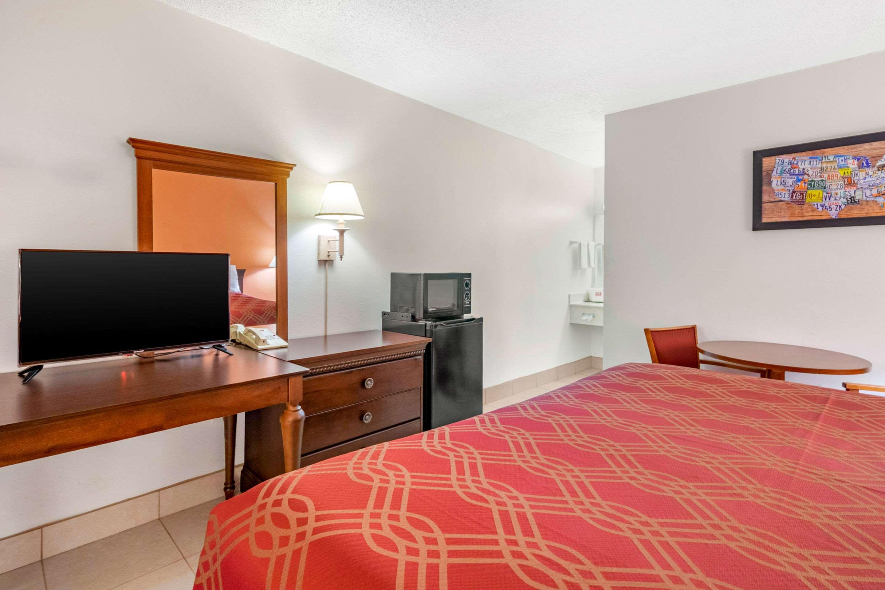 Econo Lodge North North Fort Myers Extérieur photo